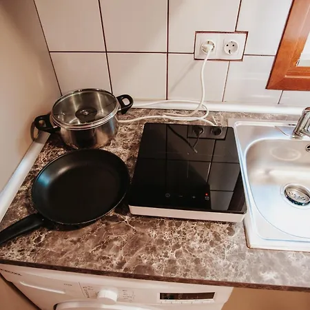 Poloestudios Zaratan