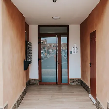 Poloestudios *