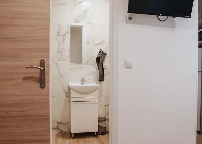 Poloestudios Daire Zaratan